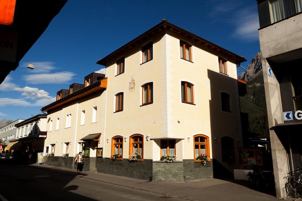 Hotel Astras Скуоль Екстер'єр фото